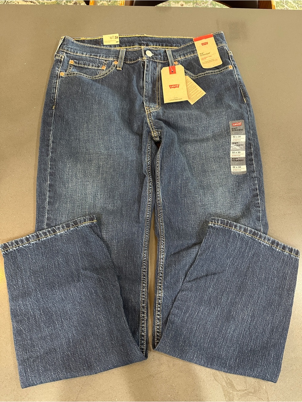 Levi’s 514 Straight Fit Men's Blue Jeans Size 32 x 30 NWT